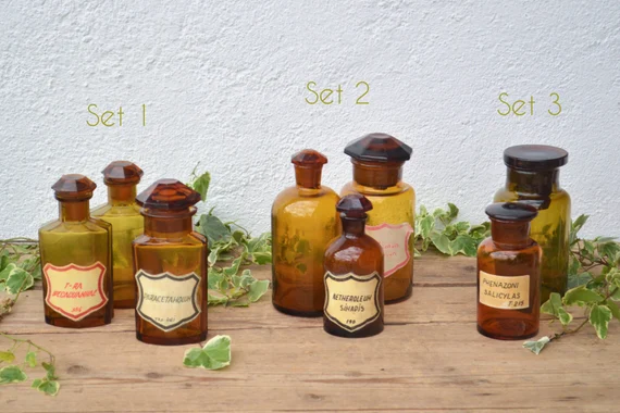 Vintage_Apothecary_Jars.webp