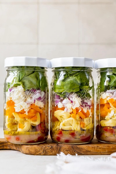 Mason_Jar_Salads.jpg